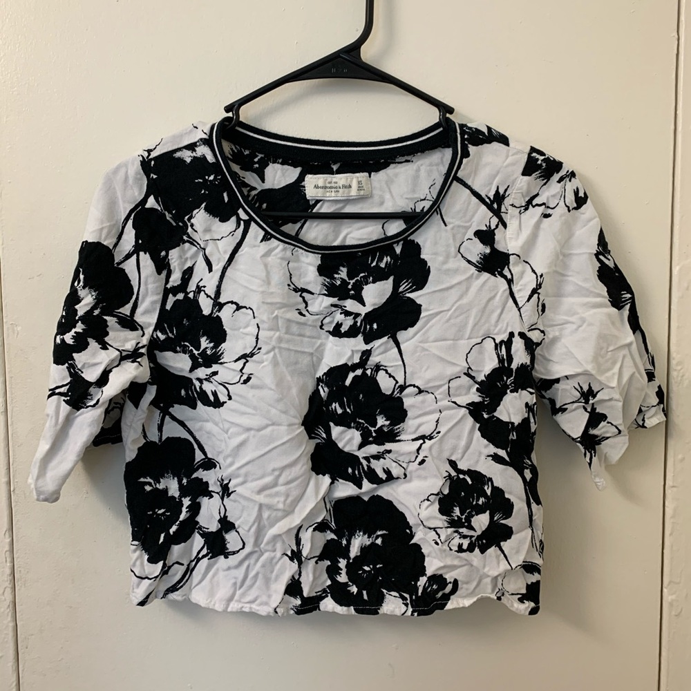 Abercrombie & Fitch floral crop top
